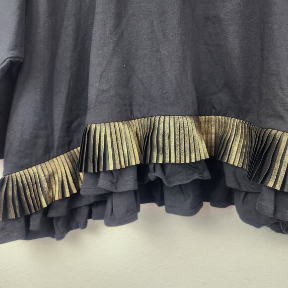 Traffic People Blouse Black Gold Pleating Size Small NWT 3/4 Sleeve Boxy Wide - Picture 3 of 7